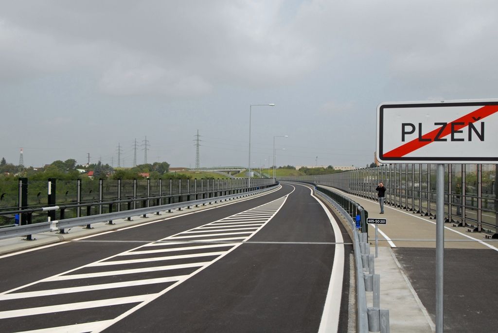 První etapa západního okruhu je otevřena motoristům