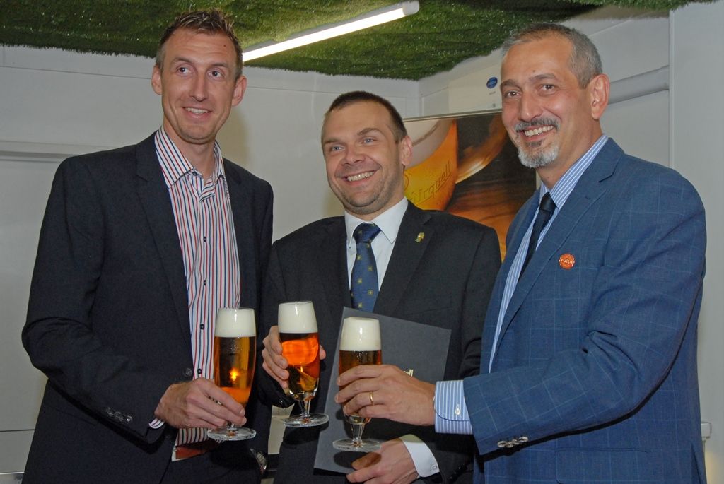 Plzeňský Prazdroj se stal generálním partnerem projektu Plzeň – Evropské hlavní město kultury 2015. Dohodu o spolupráci slavnostně podepsali 25.9.2014 generální ředitel Plzeňského Prazdroje Paolo Lanzarotti, primátor města Plzně Martin Baxa a ředitel společnosti Plzeň 2015 Jiří Suchánek.