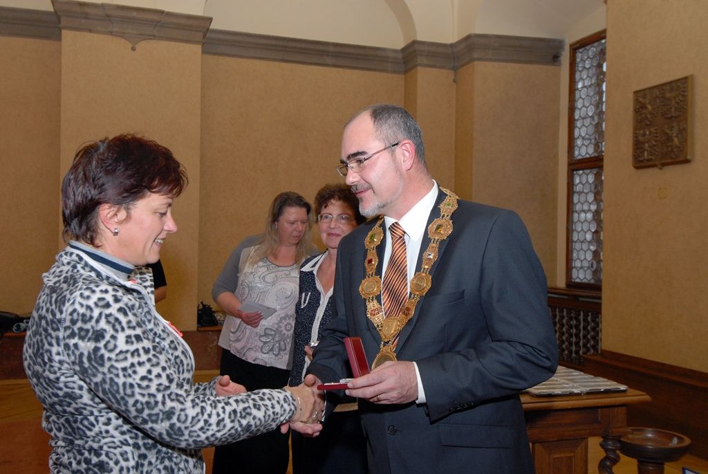 Dárci krve převzali ocenění za nezištnou pomoc druhým