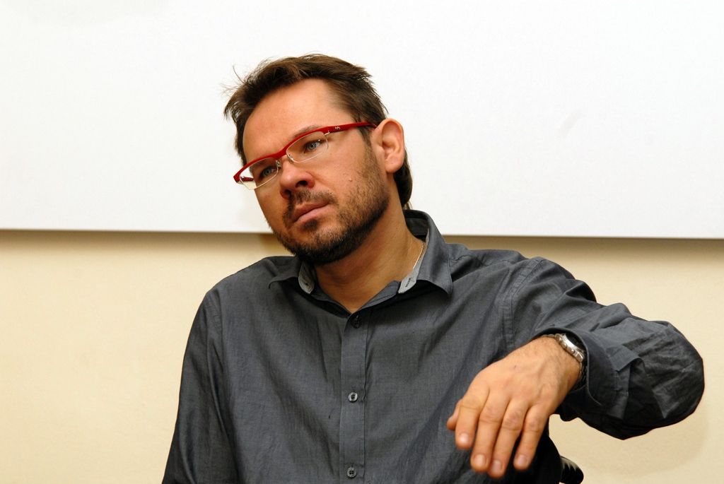S úspěšnými handicapovanými sportovci se dnes (4.12.2014) setkal primátor města Martin Zrzavecký, náměstkyně pro školství a sociální věci Eva Herinková a radní pro podporu podnikání a sportu Michal Dvořák. Pozvání k neformálnímu posezení a společné diskusi přijali Kristýna Moravčíková, která vyniká v jízdě na tricyklu, mladí atleti Michal Vimmer a Josef Dekan, handbiker Pavel Foltýn, lukostřelci Jaroslav Zelenka a Štěpánka Kleisnerová i žáci ZŠ a MŠ pro zrakově postižené a vady řeči Plzeň Tomáš Kodýdek, Vilém Včala a Jaroslav Levý. Doprovodili je rodiče i trenéři Marcela Kulíšková a Roman Suda.