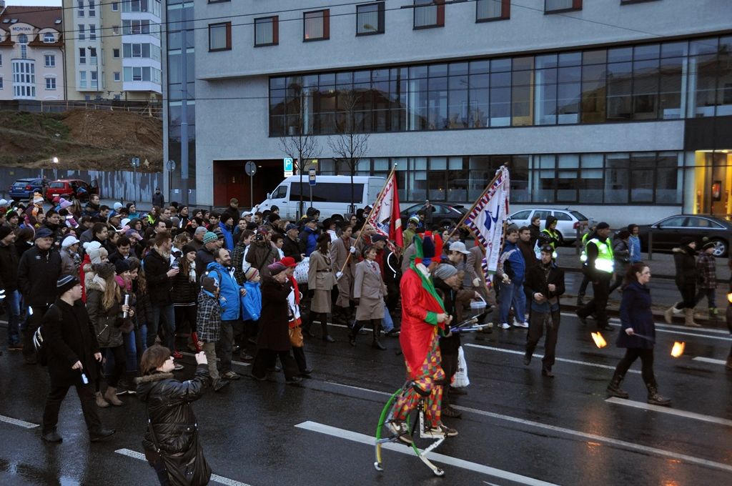 Jeden ze čtyř pramenů reprezentujících to nejlepší z Plzně a zároveň čtyři její řeky vyšel z Plzeňského Prazdroje a s ostatními se symbolicky spojil na náměstí Republiky a otevřel ho tak široké veřejnosti. (foto: Z. Kubalová, 17.1.2015)