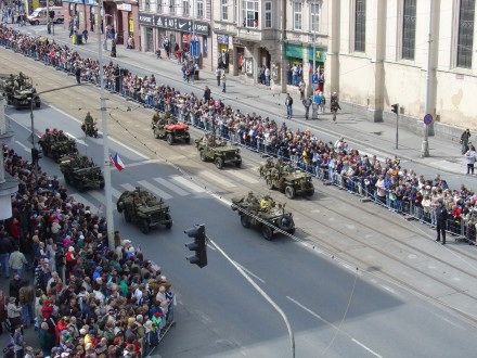 Slavnosti svobody 2005 - I. vojenská přehlídka 7. května