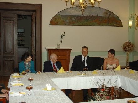 Slavnostního oběda na počest laureáta Ceny 1. června se vedle plzeňského primátora zúčastnili i ostatní radní města Plzně