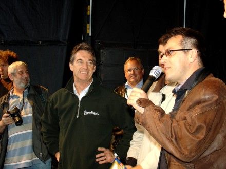 Přípitek na náměstí Republiky v Plzni u příležitosti 163. výročí od uvaření první várky piva Pilsner Urquell