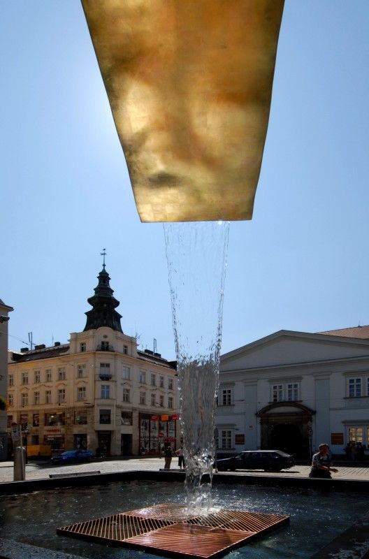 Detail chrliče nazvaného Velbloud