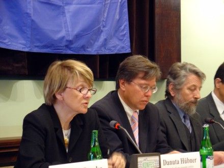 Komisařka EU pro regionální politiku (DG Regio) Danuty Hübnerová v Plzni - diskusní setkání představitelů krajů, měst a obcí. Téma: "Úloha regionů, měst a obcí při implementaci Strukturální EU - období 2007-2013".