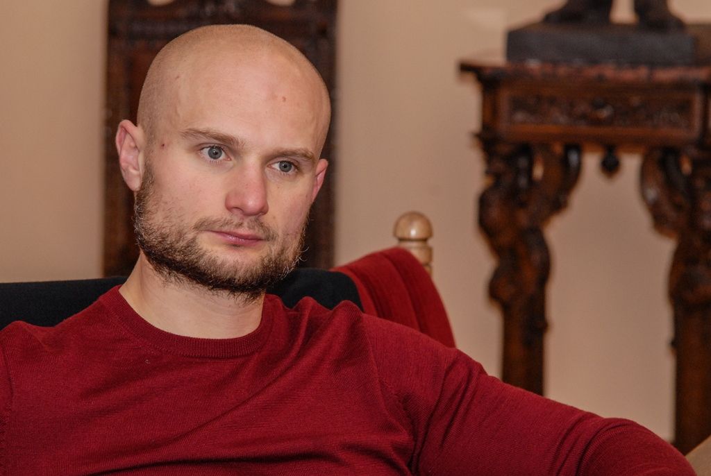 Plzeňské zástupce české hokejové výpravy z Olympijských her mládeže v Lillehammeru, dvojčata Sandru a Alexandru Halounovy, přijali na plzeňské radnici primátor města Martin Zrzavecký a Michal Dvořák, radní pro oblast podpory podnikání a sportu. Vedení města tak sestrám Halounovým poděkovalo za zisk stříbrné medaile na prestižním sportovním turnaji. (foto: 1.4.2016)