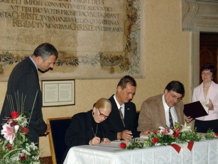 Slavnostní podpis smlouvy o spolupráci mezi městy Plzeň a Birmingham v Alabamě