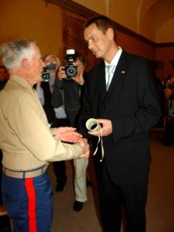 Předávání pamětních listů města Plzně