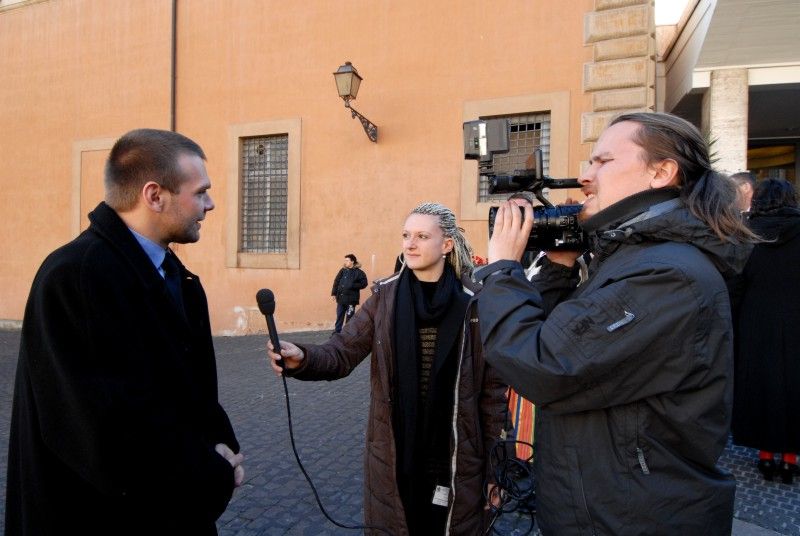 Primátor při rozhovoru do videodokumentu