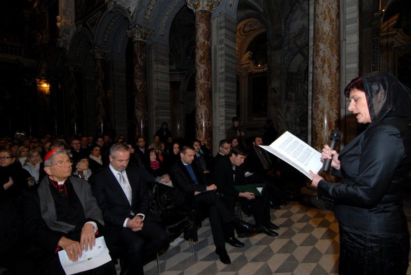 Marcela Krejsová při poděkování za požehnání projektu Plzeň EHMK 2015