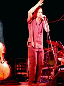 U příležitosti 27. ročníku Smetanovských dnů vystoupil v Pekle i D. Bárta v doprovodu skupiny R. Balzar Trio