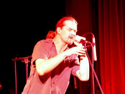 U příležitosti 27. ročníku Smetanovských dnů vystoupil v Pekle i D. Bárta v doprovodu skupiny R. Balzar Trio