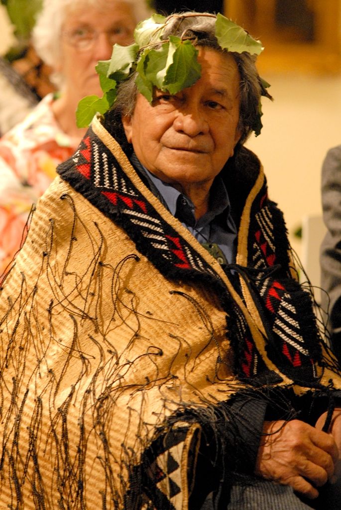 Více jak padesát portrétů novozélandských Maorů si mohou návštěvníci Západočeské galerie v Plzni prohlédnout od 6. května v rámci první retrospektivní výstavy Gottfrieda Lindauera, plzeňského rodáka, který odešel v roce 1874 na Nový Zéland. Díla pocházejí ze sbírek Auckland Art Gallery Toi o Tāmaki, jejíž poradní sbor Haerewa tvořený maorskými vědci a umělci a vyjadřující se ke správě maorského umění dal vůbec poprvé souhlas s tím, aby novozélandský národní poklad opustil zemi svého vzniku. (foto: 4.5.2015)