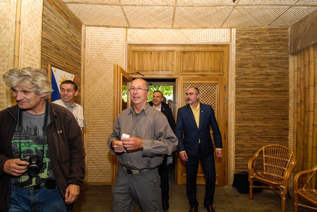 Novou expozici s nejjedovatějšími hady světa otevřela dnes plzeňská zoo. Opravou terárií z let 1963 a 1964 v Tropickém pavilonu přináší pohled na 12 druhů jedovatých hadů čtyř kontinentů, a sice Afriky, Austrálie, Asie a Ameriky. (foto: 29.5.2015)
