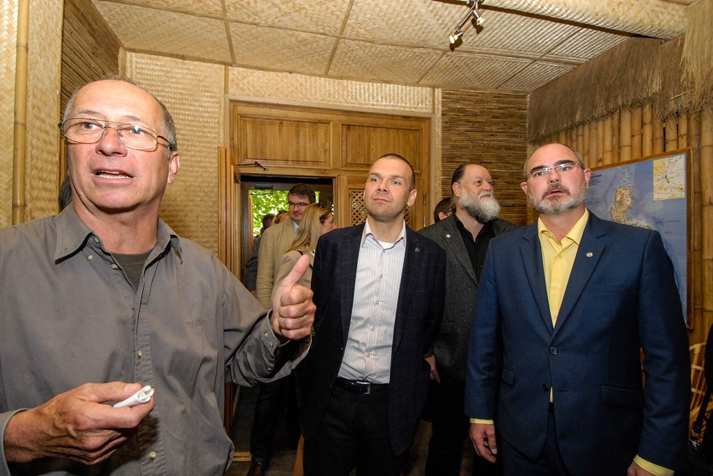 Novou expozici s nejjedovatějšími hady světa otevřela dnes plzeňská zoo. Opravou terárií z let 1963 a 1964 v Tropickém pavilonu přináší pohled na 12 druhů jedovatých hadů čtyř kontinentů, a sice Afriky, Austrálie, Asie a Ameriky. (foto: 29.5.2015)