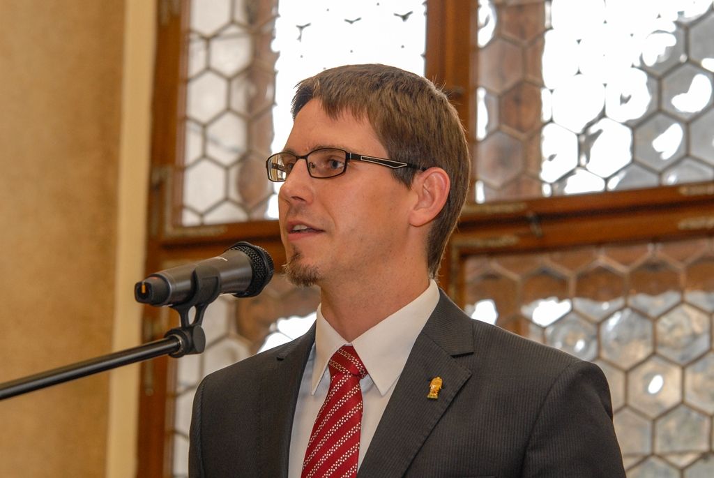 Projekt Plzně - Evropského hlavního města kultury byl hlavním tématem při středečním (29.7.2015) přijetí poslanců Bavorského zemského sněmu Volkmara Halbleiba a Hans-Ulricha Pfaffmanna na radnici v Plzni. S politiky i jejich spolupracovníky se setkal ekonomický náměstek primátora Pavel Kotas a ředitel společnosti Plzeň 2015 Jiří Suchánek.
