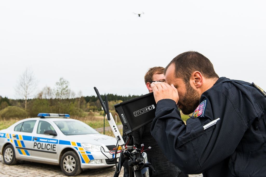 Drony asistovaly při rutinní akci Policie České republiky v Brdech