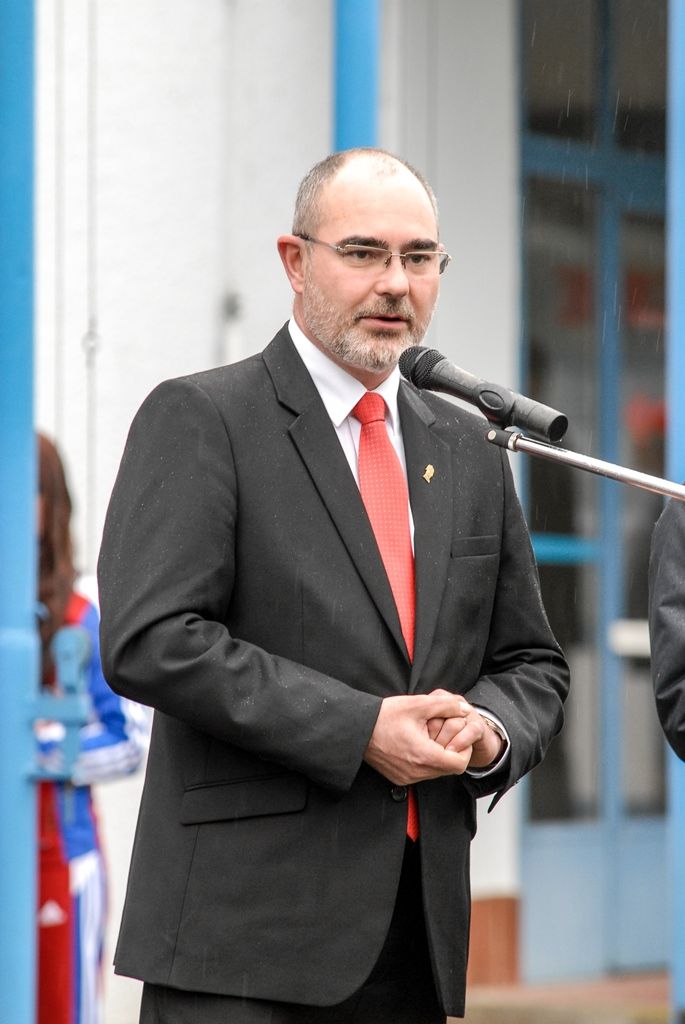 Armádní střelecký stadion Lobzy je od středy dějištěm Velké ceny osvobození ve sportovní střelbě. Slavnostního zahájení již tradiční největší střelecké mezinárodní soutěže na území České republiky, v níž o cenné kovy usilují sportovci z řady zemí světa, se zúčastnil také primátor města Plzně Martin Zrzavecký. Ten v krátkém proslovu zmínil nejen svůj vztah ke střeleckému areálu, blízko kterého vyrůstal a prožil dětství. Prestižnímu závodu také udělil záštitu. (foto: 4.5.2016)