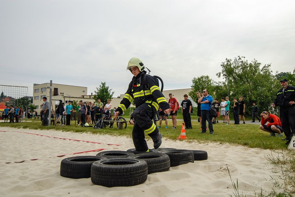 Na Dni s dobrovolnými hasiči soutěžilo přes 170 studentů
