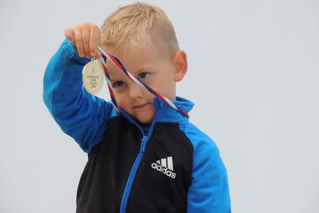 Olympijský park Plzeň má za sebou první týden provozu. Byl úspěšný i přes nestálé počasí. Velmi oblíbená jsou ranní cvičení i další sportovní a kulturní program parku. (foto: 8.-12.8.2016)