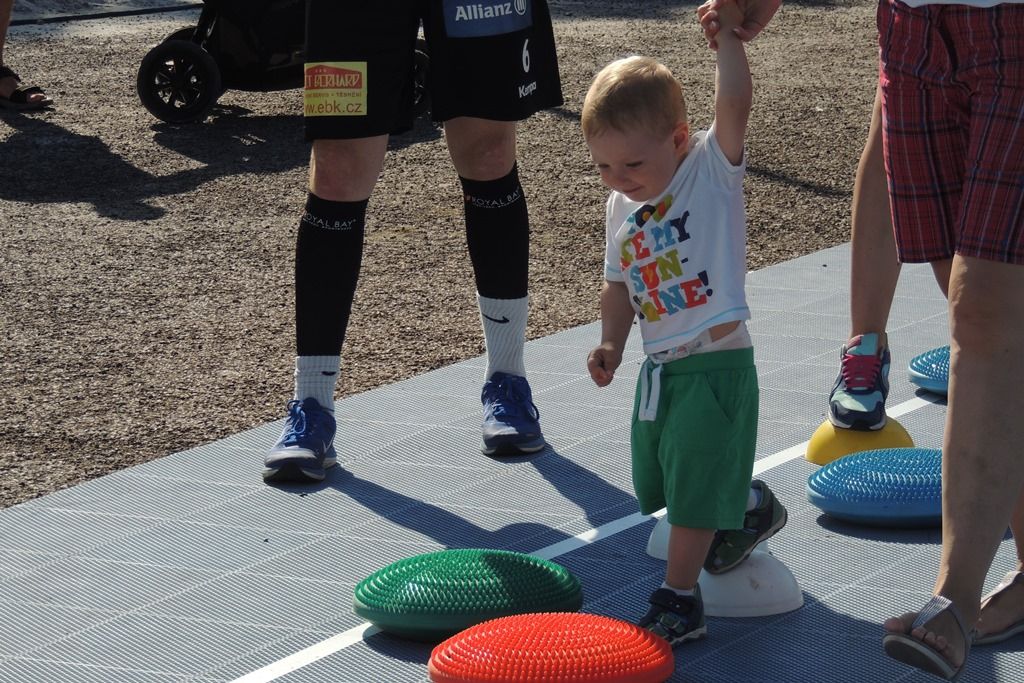 Olympijský park Plzeň má za sebou první týden provozu. Byl úspěšný i přes nestálé počasí. Velmi oblíbená jsou ranní cvičení i další sportovní a kulturní program parku. (foto: 8.-12.8.2016)