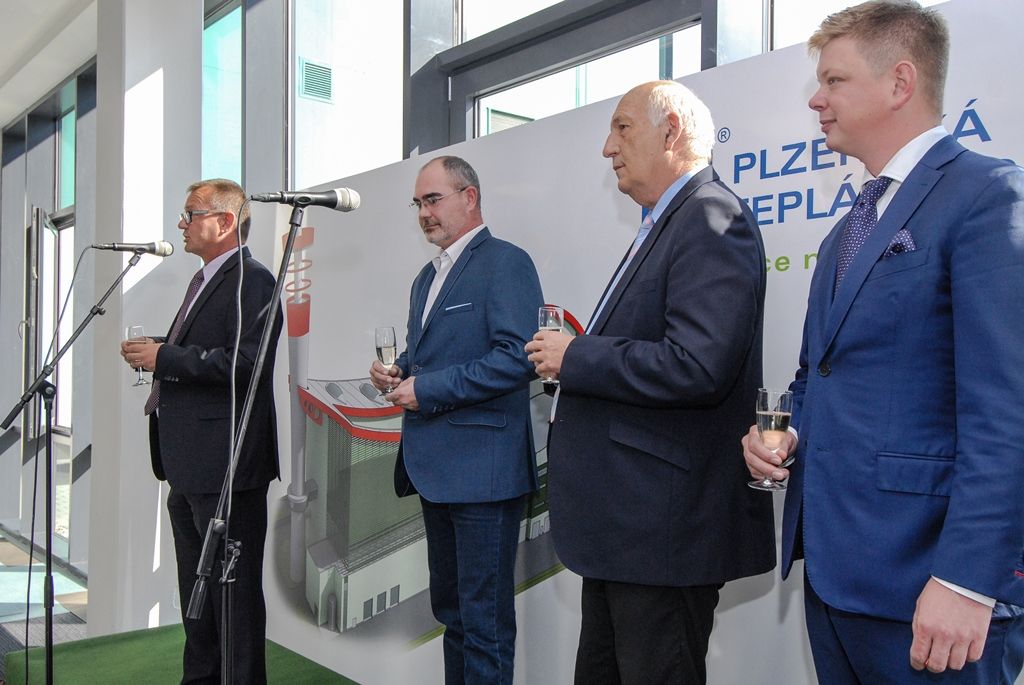 Spalovna v Chotíkově slavnostně zahájila plný provoz (foto: M. Pecuch, 27.9.2016)