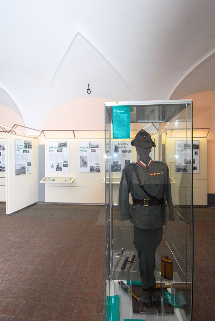 Archiv připravil výstavu, ta seznamuje s historií Plzně v letech 1788 až 1918 (foto: M. Pecuch, 10.10.2016)