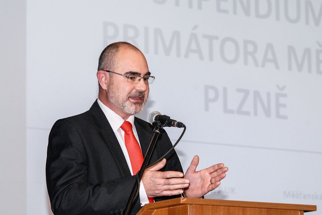 Stipendium města Plzně získalo deset studentů (foto: M. Pecuch, 20.10.2016)