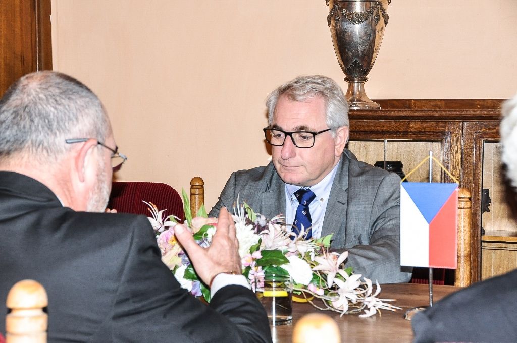 Primátor Zrzavecký přijal nového francouzského velvyslance (foto: E. Kriegerová, 20.10.2016)