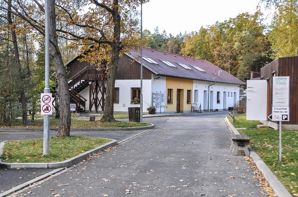 Primátor navštívil útulek pro zvířata (foto: M. Pecuch, 4.11.2016)