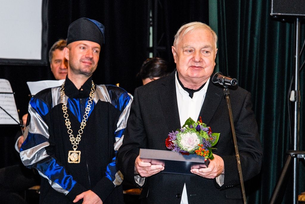 Cenu Ladislava Sutnara převzali laureáti v Měšťanské besedě (foto: M. Pecuch, 8.11.2016)