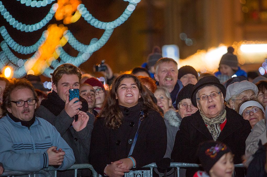 Plzeň rozsvítila svůj vánoční strom (foto: M. Chaloupka / M. Pecuch, 27.11.2016)