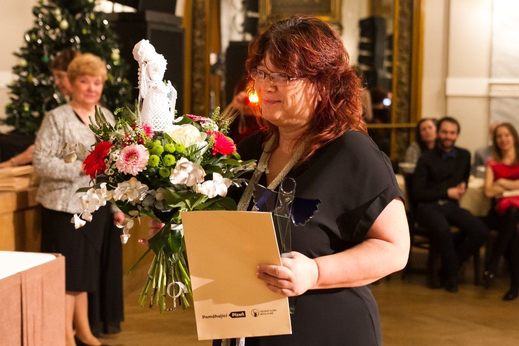 Město ocenilo dobrovolníky a pracovníky v plzeňských sociálních službách