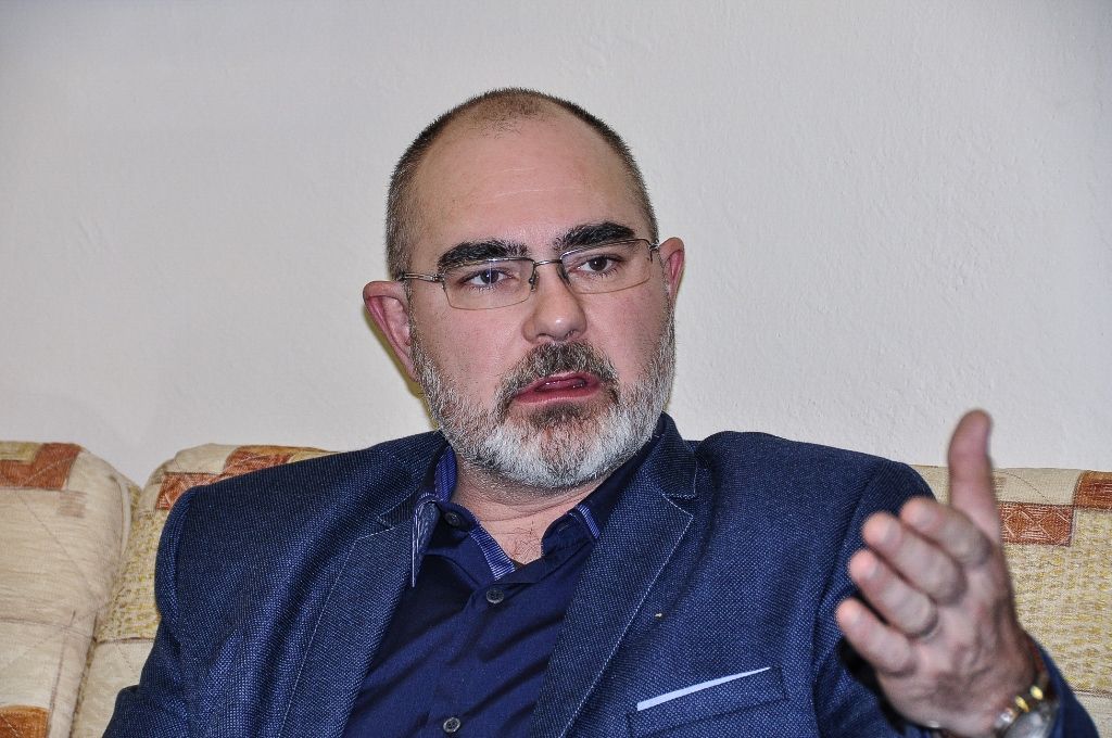 Téměř dvě desítky zařízení v sociálních službách navštívili ve středu primátor Martin Zrzavecký a jeho náměstci Martin Baxa, Eva Herinková, Pavel Kotas a Petr Náhlík. Již tradičně tím před Vánoci děkují vedení a zaměstnancům organizací za jejich celoroční nasazení, současně přímo v zařízeních zjišťují, co je možné zlepšit, jak může město ještě více pomoci. Mezi navštívené patřily Dětské centrum Plzeň, Mezigenerační a dobrovolnické centrum TOTEM, Domov pro seniory sv. Jiří, Dům Naděje – následné bydlení a Potravinová banka, Stacionář Jitřenka, Domov sv. Františka, Domov sv. Zity a další. Zástupci radnice během dne předali vánoční dárky za sto tisíc korun.