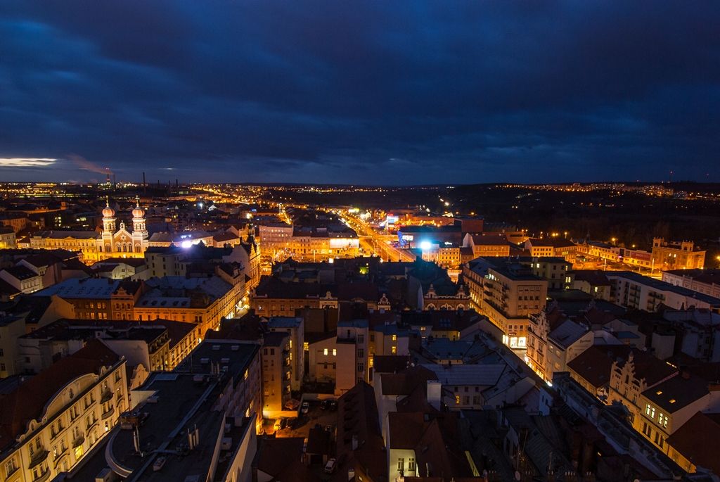 Prosincová Plzeň z věže sv. Bartoloměje (foto: M. Pecuch, 27.12.2016)
