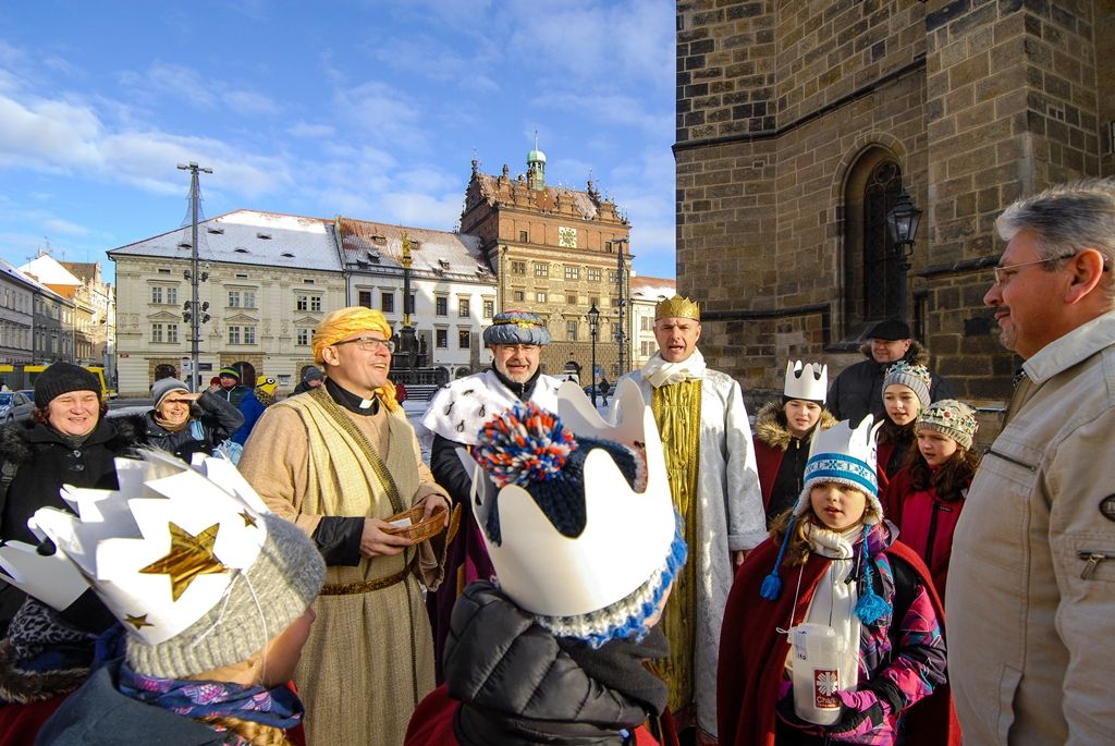 Primátor podpořil Tříkrálovou sbírku, vzal na sebe kostým Baltazara