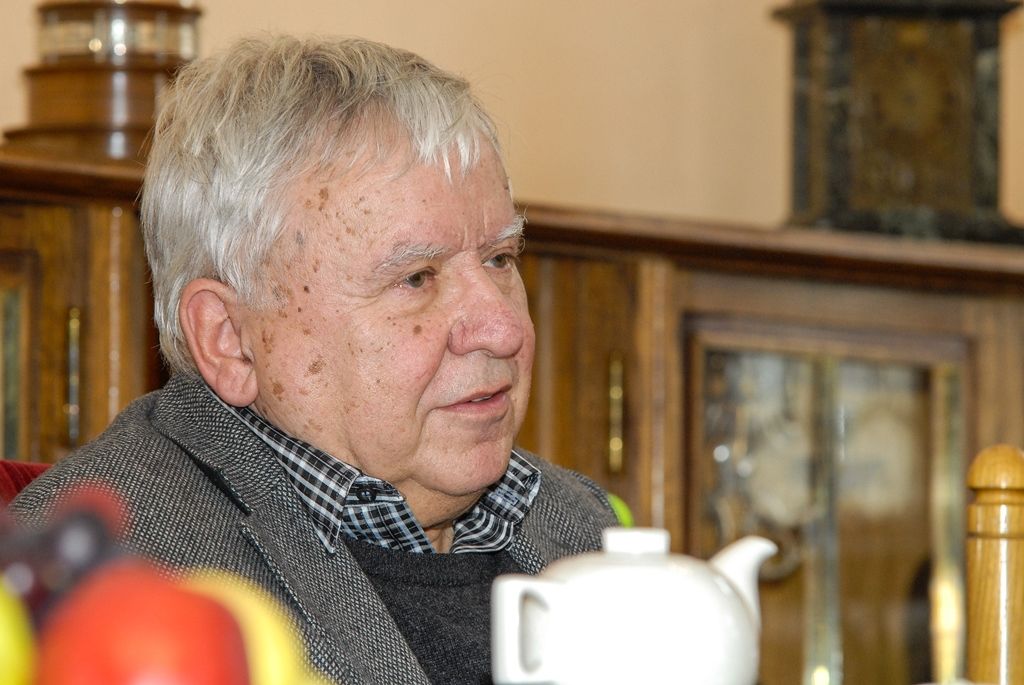 Primátor Zrzavecký a náměstek Baxa na plzeňské radnici přijali jubilanta architekta Jana Soukupa (foto: M. Pecuch, 12.1.2017)