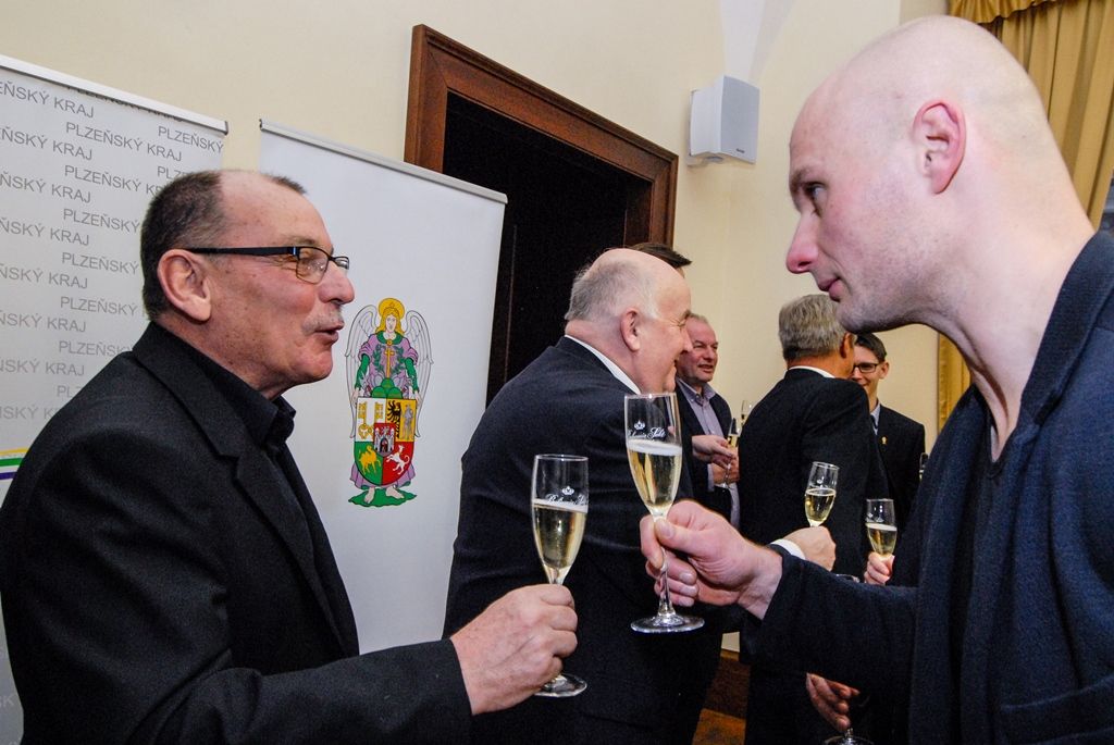 Plzeň, kraj i sportovní svazy a místní kluby podepsaly memoranda o spolupráci (foto: M. Pecuch, 10.2.2017)