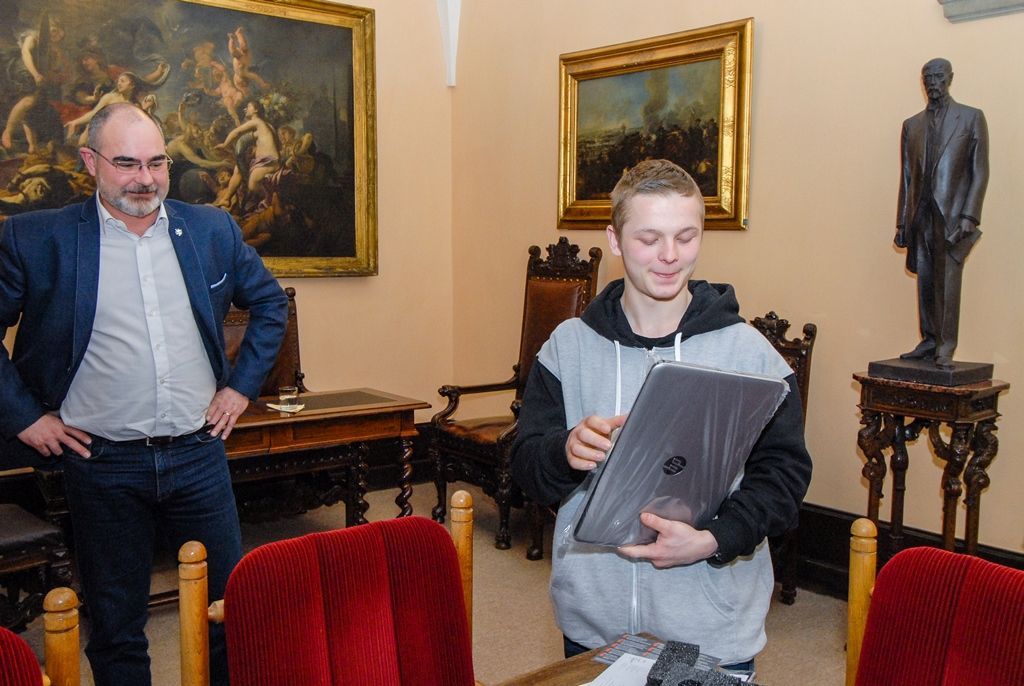 Primátor poděkoval mladému Plzeňanovi za záchranu topícího (foto: M. Pecuch, 10.2.2017)