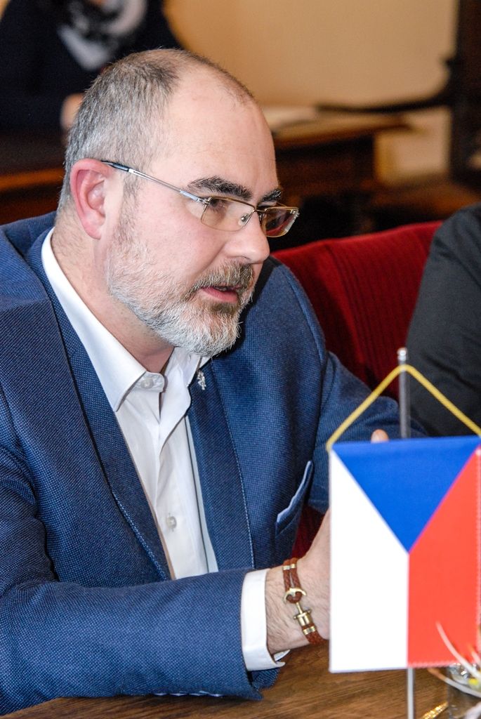 Korejský velvyslanec navštívil radnici, tématem byly Doosan Škoda Power i studentský program (foto: M. Pecuch, 13.2.2017)