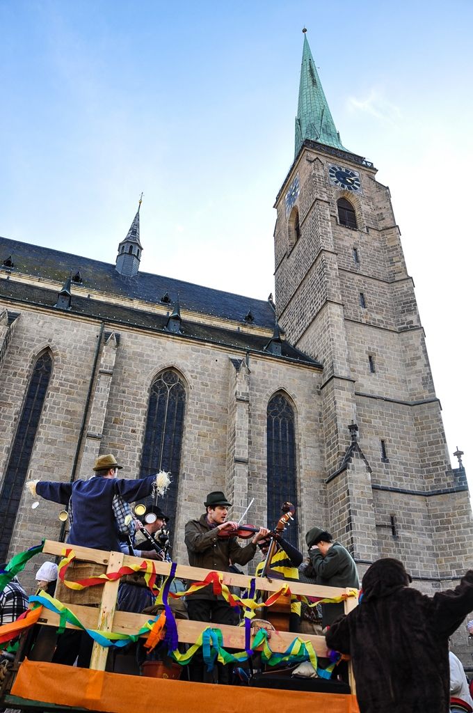 Masopustní masky prošly Plzní (foto: M. Pecuch, 25.2.2017)