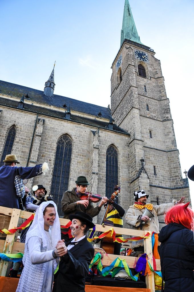 Masopustní masky prošly Plzní (foto: M. Pecuch, 25.2.2017)