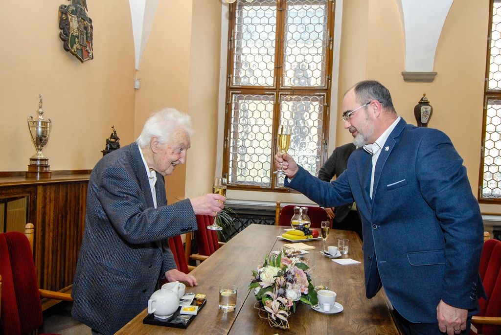 Primátor přijal Hanuše Salze (foto: M. Pecuch, 28.2.2017)