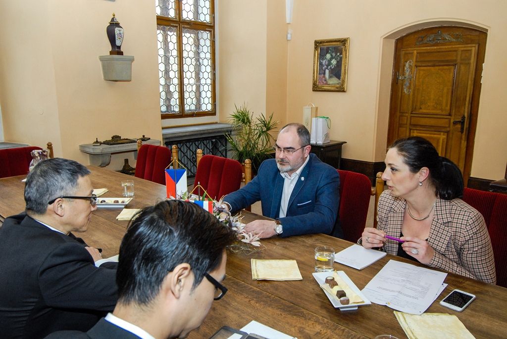 Primátor přijal velvyslance Thajska (foto: M. Pecuch, 28.2.2017)