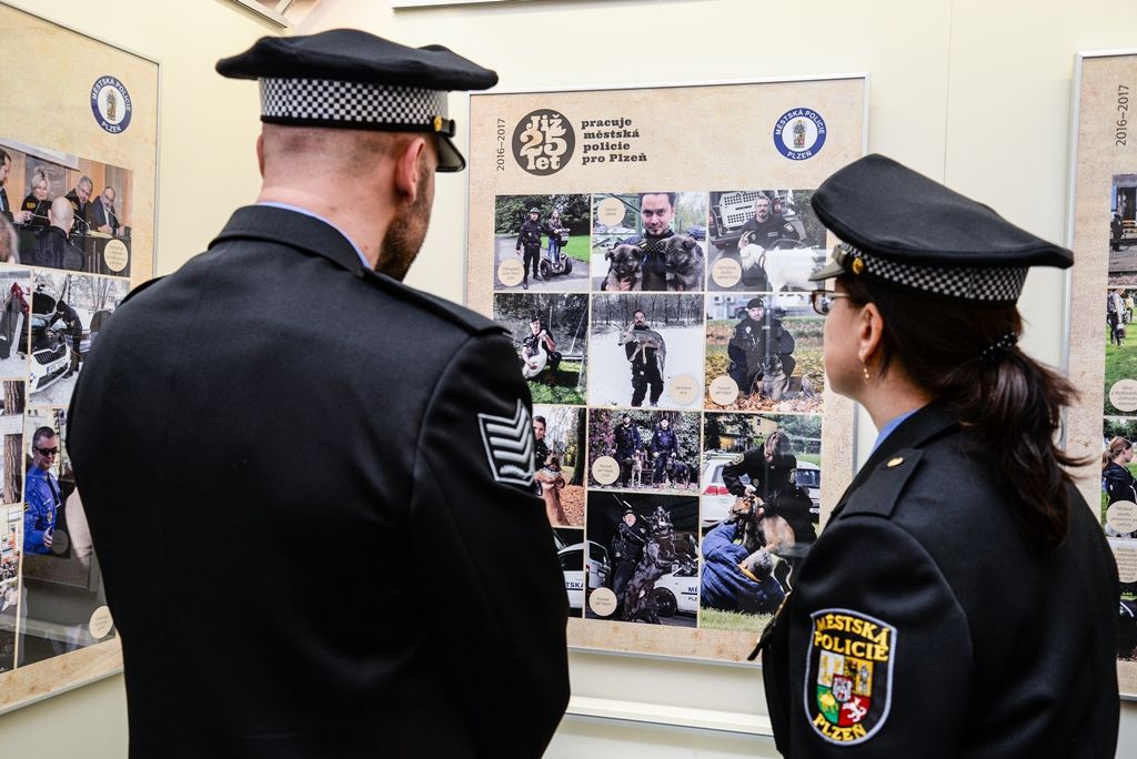 Městská policie v Plzni slaví čtvrt století existence (foto: M. Pecuch, 3.4.2017)