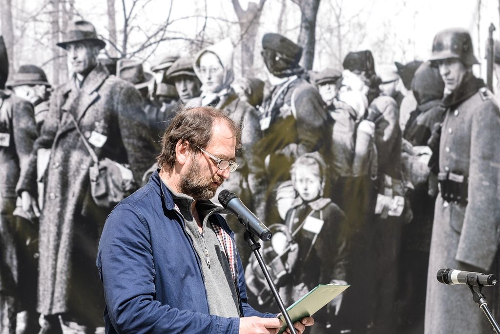 Plzeň se zapojila do veřejného čtení jmen obětí holocaustu