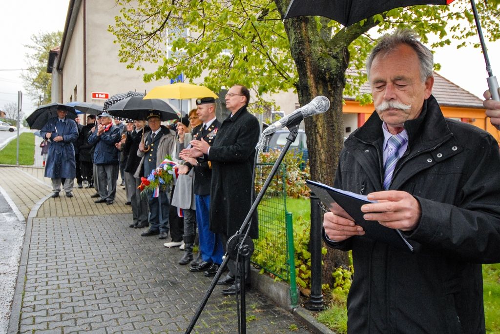 Slavnosti svobody 2017 - Pietní akt Litice (foto: M. Pecuch, 26.4.2017)