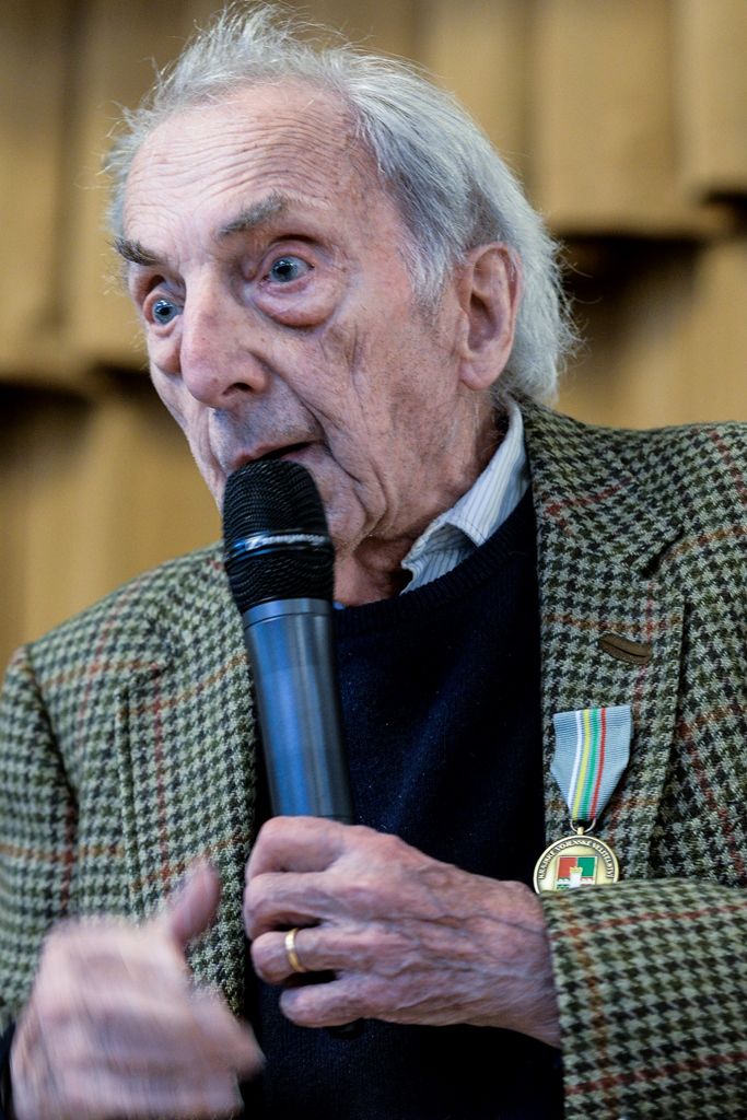 Slavnosti svobody 2017 - Beseda veteránů se studenty (foto: M. Pecuch, 5.5.2017)