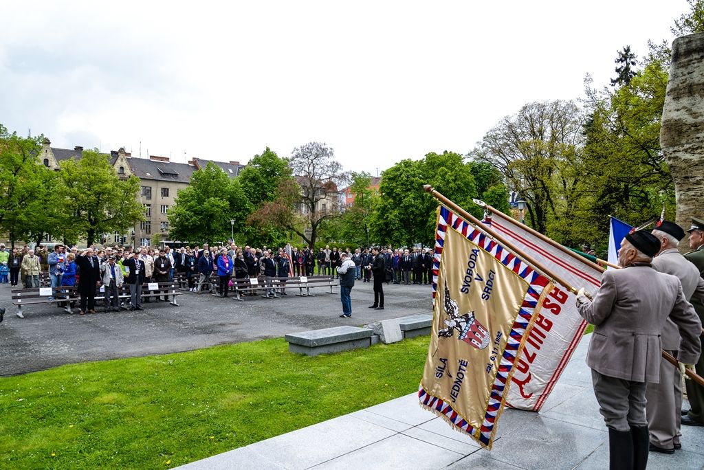 Slavnosti svobody 2017 - Pietní akt na nám. Míru (foto: M. Pecuch, 5.5.2017)